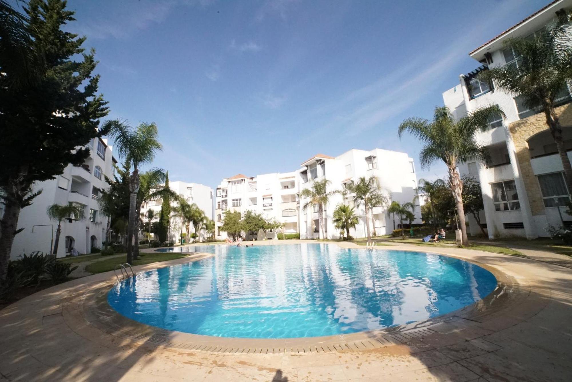 2 Vue Piscine - Marina Golf Apartamento *